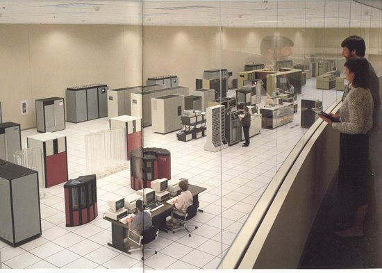 Minnesota_supercomputer_q2_1986.jpg